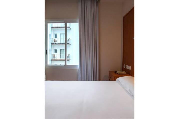 Hôtel pour 2 personnes, avec balcon