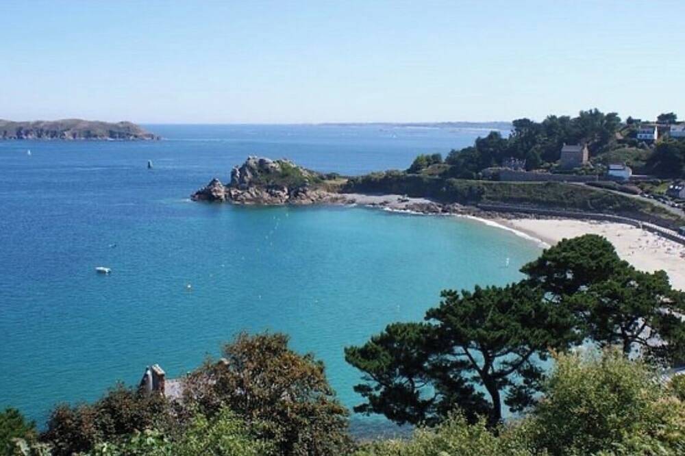Camping pour 6 Personnes dans Louannec, Région de Lannion