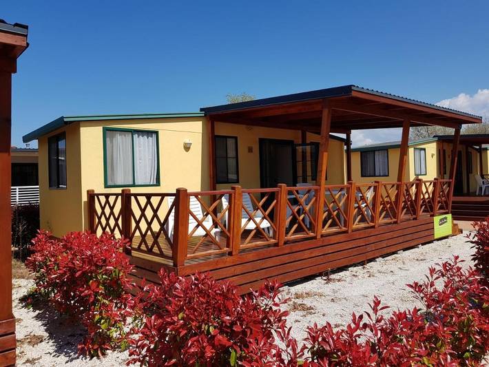Ferienpark für 5 Personen, mit Pool und Garten sowie Terrasse, mit Haustier - 1