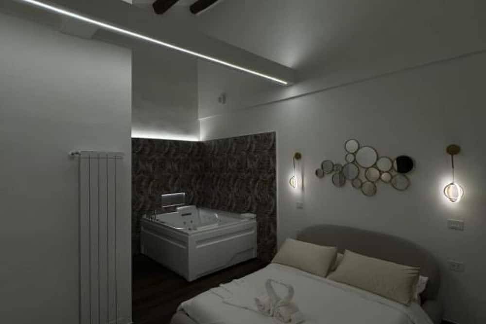 Entire apartment, Enjoyhousebracciano Suite 3 in Bracciano, Lake Bracciano