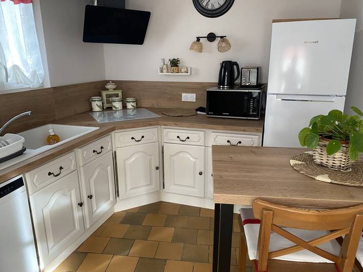 Gîte pour 8 personnes, avec jacuzzi ainsi que jardin et terrasse à Loches - 4