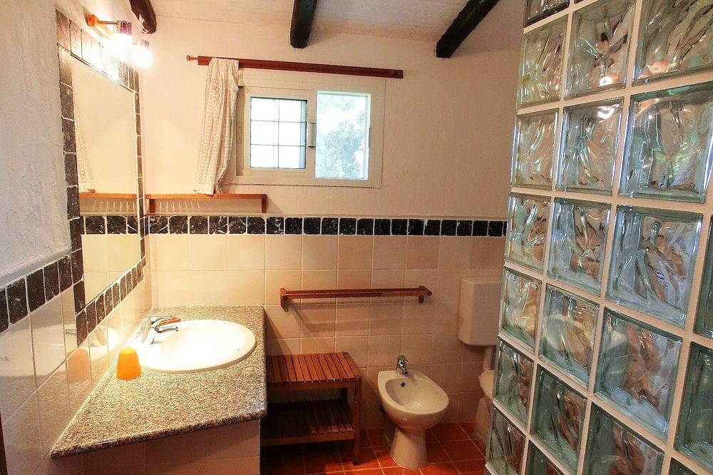 Villa dans un endroit calme à la campagne Spécial Pour Les Familles Avec Enfants in Tempio Pausania, Gallura