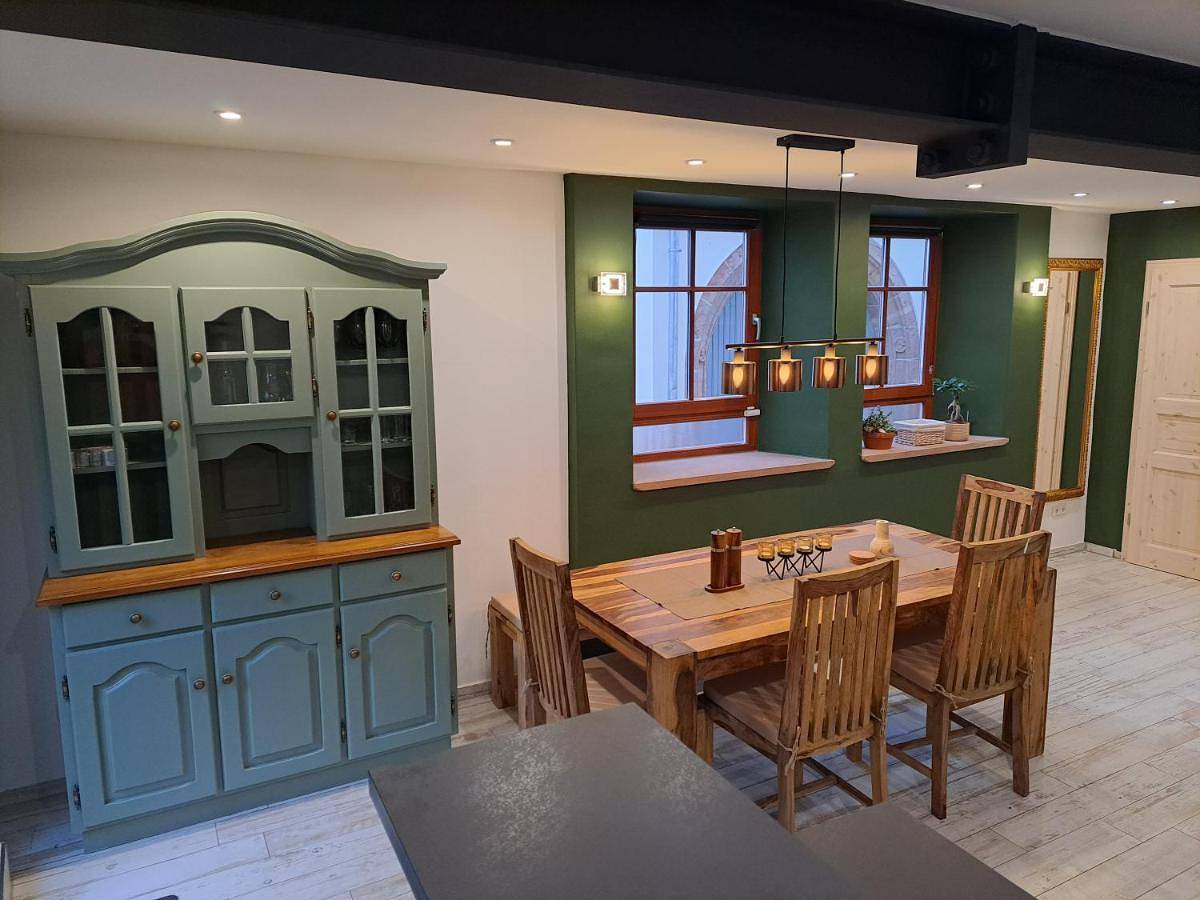 Gästehaus Merlin mit Saunabereich in Bad Bergzabern, Landkreis Südliche Weinstraße