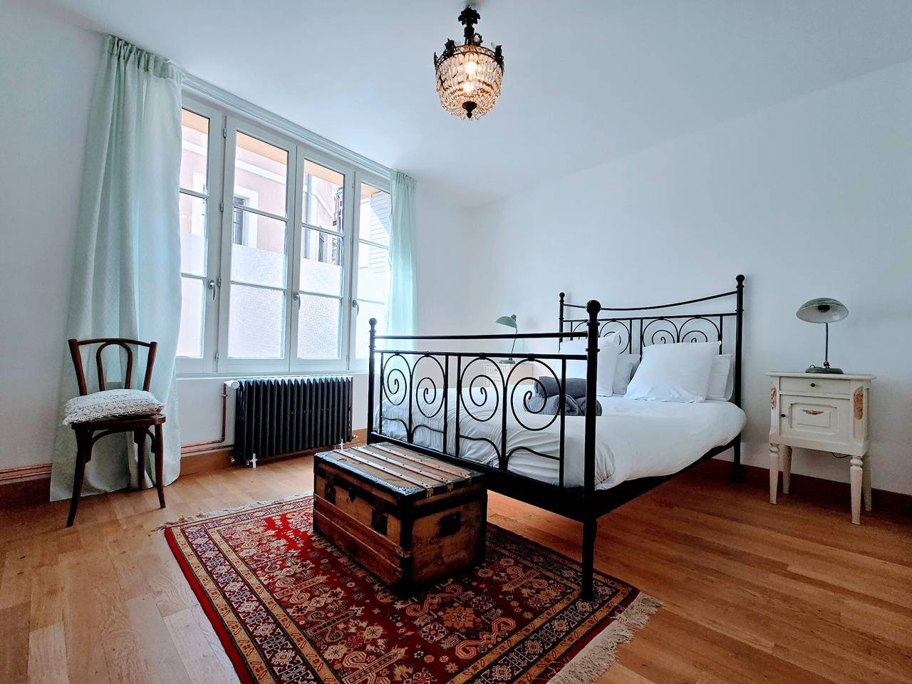 Ganze Wohnung, Große Familienwohnung 4 Zimmer, Terrasse mit Flussblick, Wlan in Auxerre, Auxerre und Umgebung