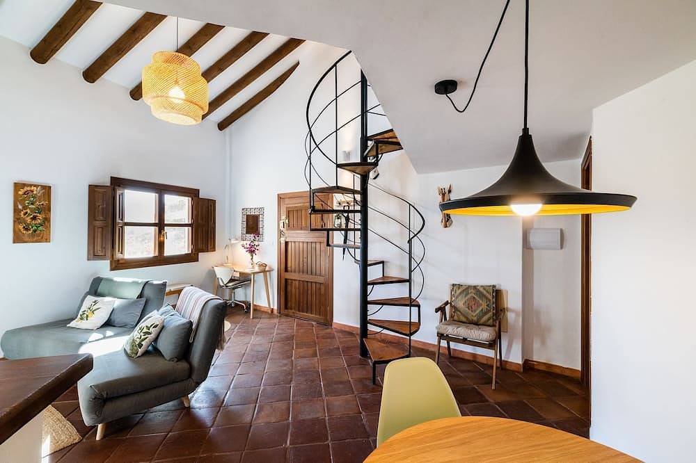 Duplex loft in nature with garden and pool in Nigüelas, Granada Province