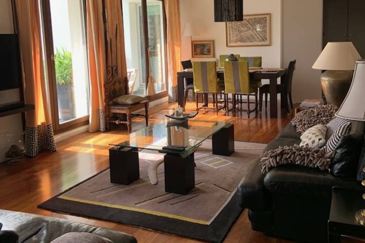 Gîte pour 4 personnes, avec balcon, adapté aux familles à Puteaux - 2