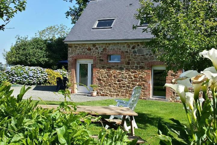 Gîte pour 4 personnes, avec Terrasse et Jardin