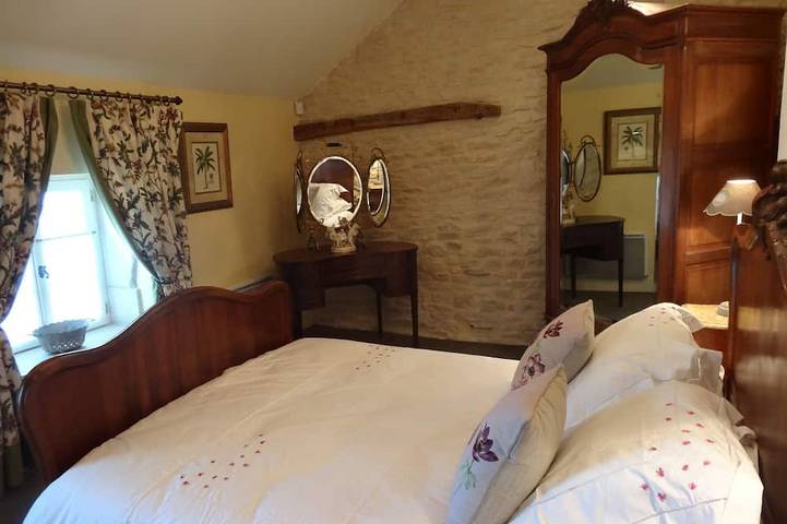 Gîte pour 2 personnes, avec terrasse et jardin à Meursault - 2