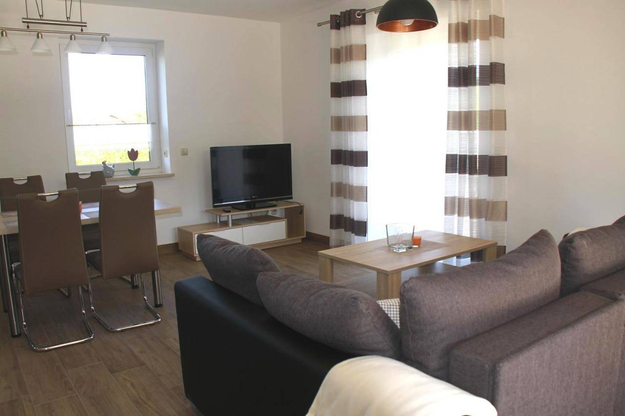 Ganze Wohnung, Apartment - Ground Floor in Priepert, Mecklenburg-Strelitz