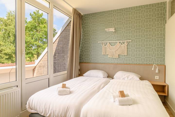 Ferienhaus für 4 Personen, mit Terrasse und Sauna sowie Balkon/Terrasse in Bruinisse - 2