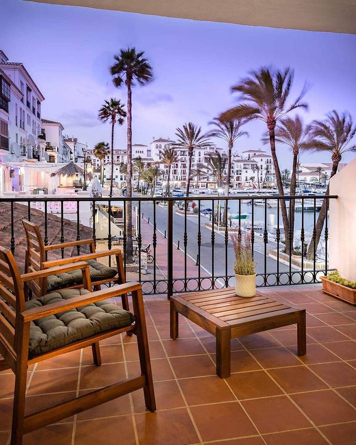 Apartamento entero, Marina Real 2434 Front Sealine in Playa Gaviotas, Manilva