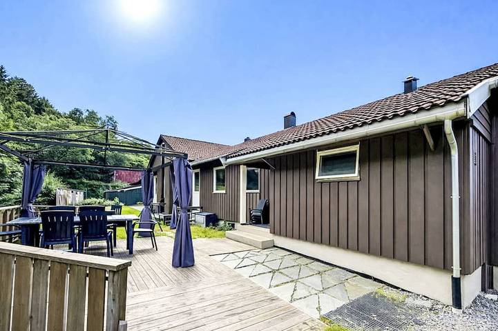 Ferienwohnung für 7 Personen, mit Terrasse