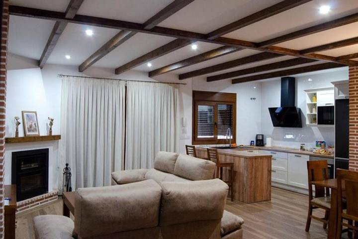 Casa rural para 2 personas, con Jacuzzi y Terraza además de Jardín y Piscina en Provincia de Badajoz - 2