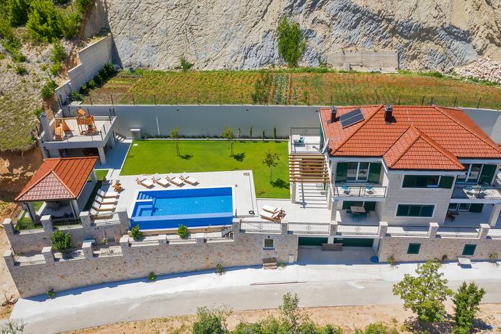 Villa mit Pool in Makarska Riviera
