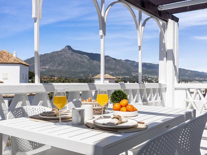 Holiday apartment for 2 people, with pool in Puerto Banús