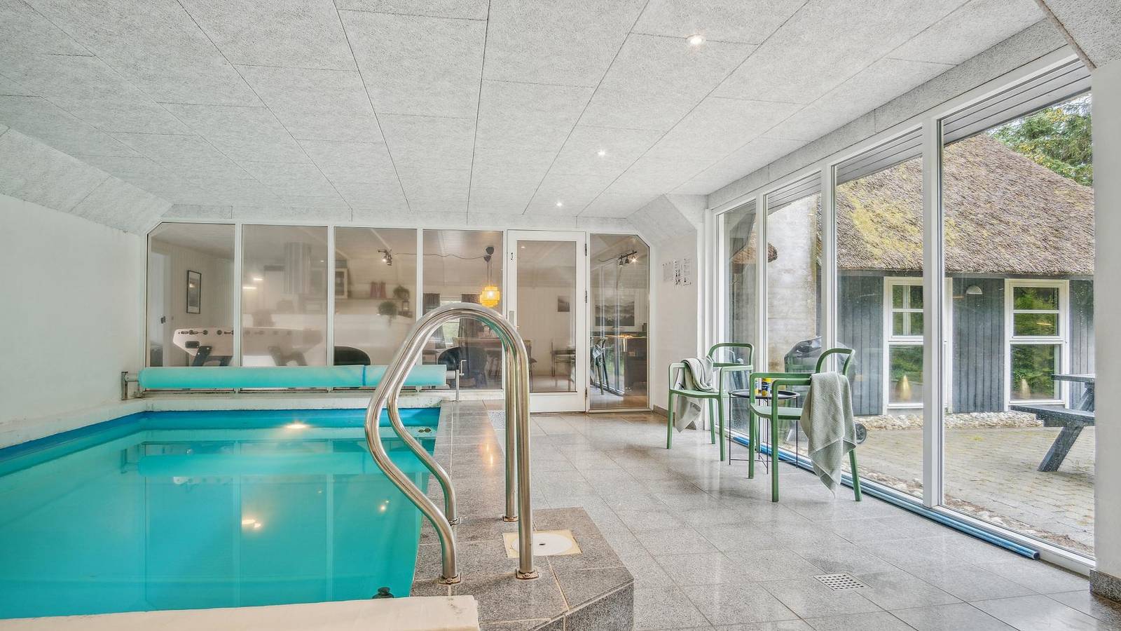 Poolhaus für 12 Gäste. Haus 552. Ferienhaus hier buchen. in Blavand, Varde