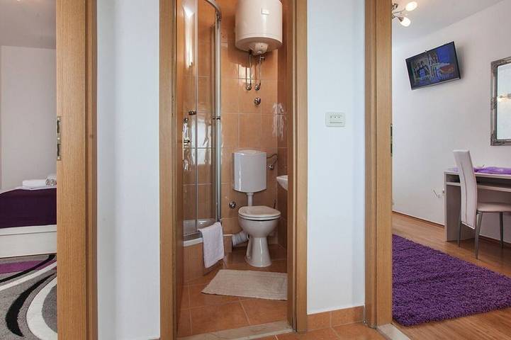 Steinhaus in Makarska,beheizter privat Pool,Meerblick,WiFi, Familienurlaub,Grill in Makarska, Makarska Riviera