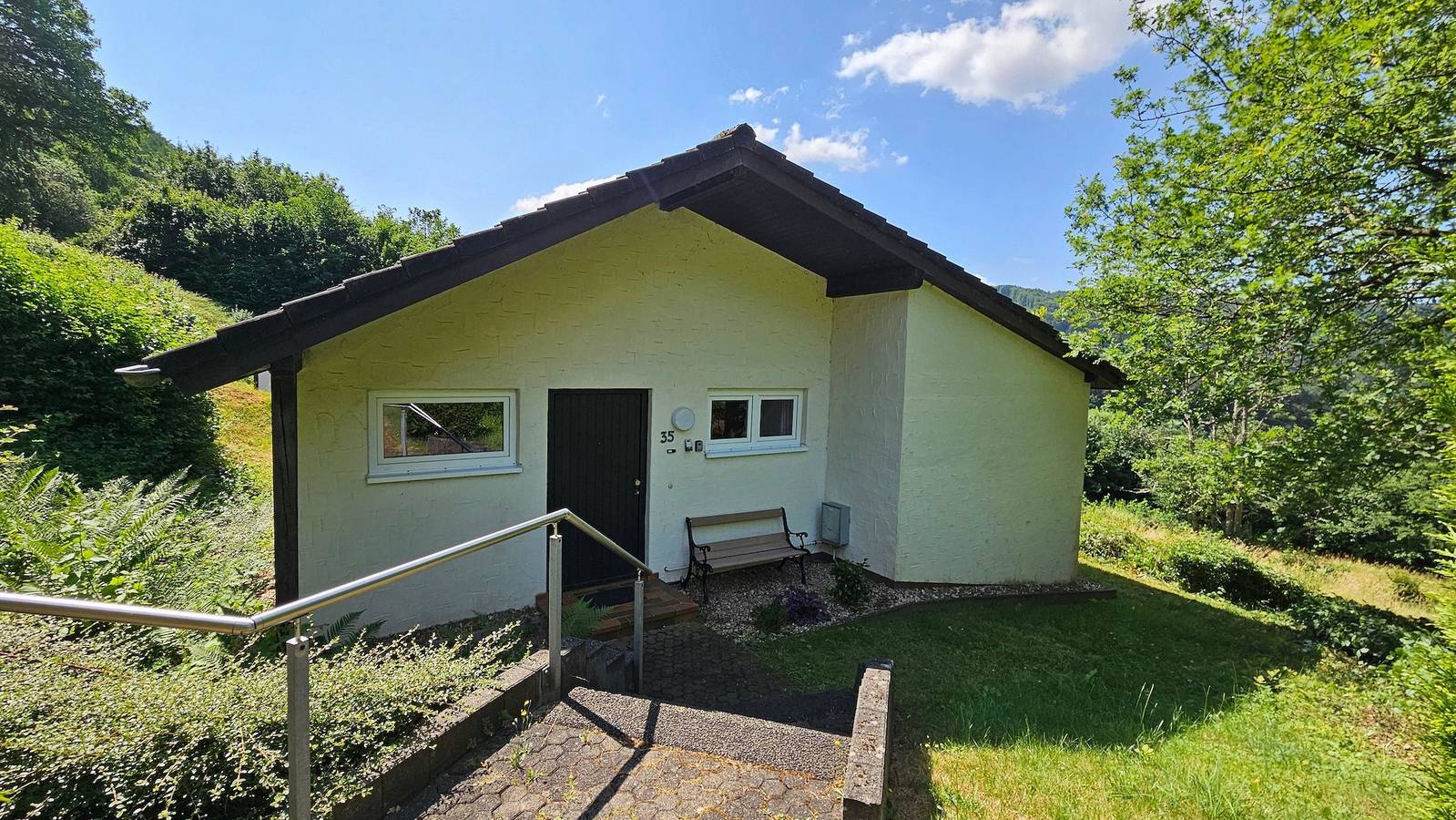 Landhaus Wald und See 1 in Biersdorf am See, Eifelkreis Bitburg-Prüm