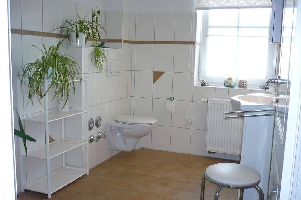 Ganze Wohnung, Helle, freundliche, großzügige Ferienwohnung mit Blick ins Grüne in Timmendorf, Nordwestmecklenburg (Wismar und Umgebung)