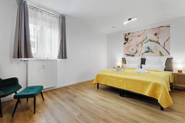Ganze Wohnung, Zentral | Küche | Wlan | Netflix | 63 qm in Solingen, Bergisches Land