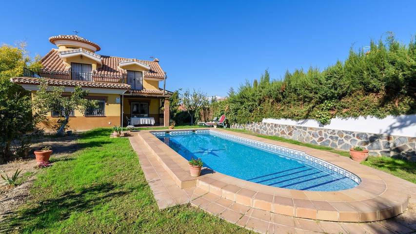 Chalet para 8 personas, con piscina y balcón/terraza - 1