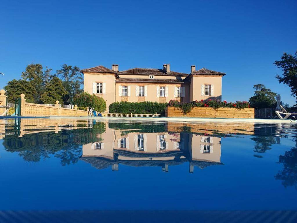 Villa 6 personnes dans résidence avec piscine et tennis in Lombez, Gers
