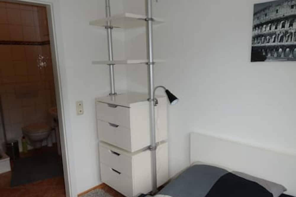 Ganze Wohnung, Apartment mit Top Verkehrsanbindung (z. B. Frankfurt Stadt oder Messe) in Darmstadt, Südhessen
