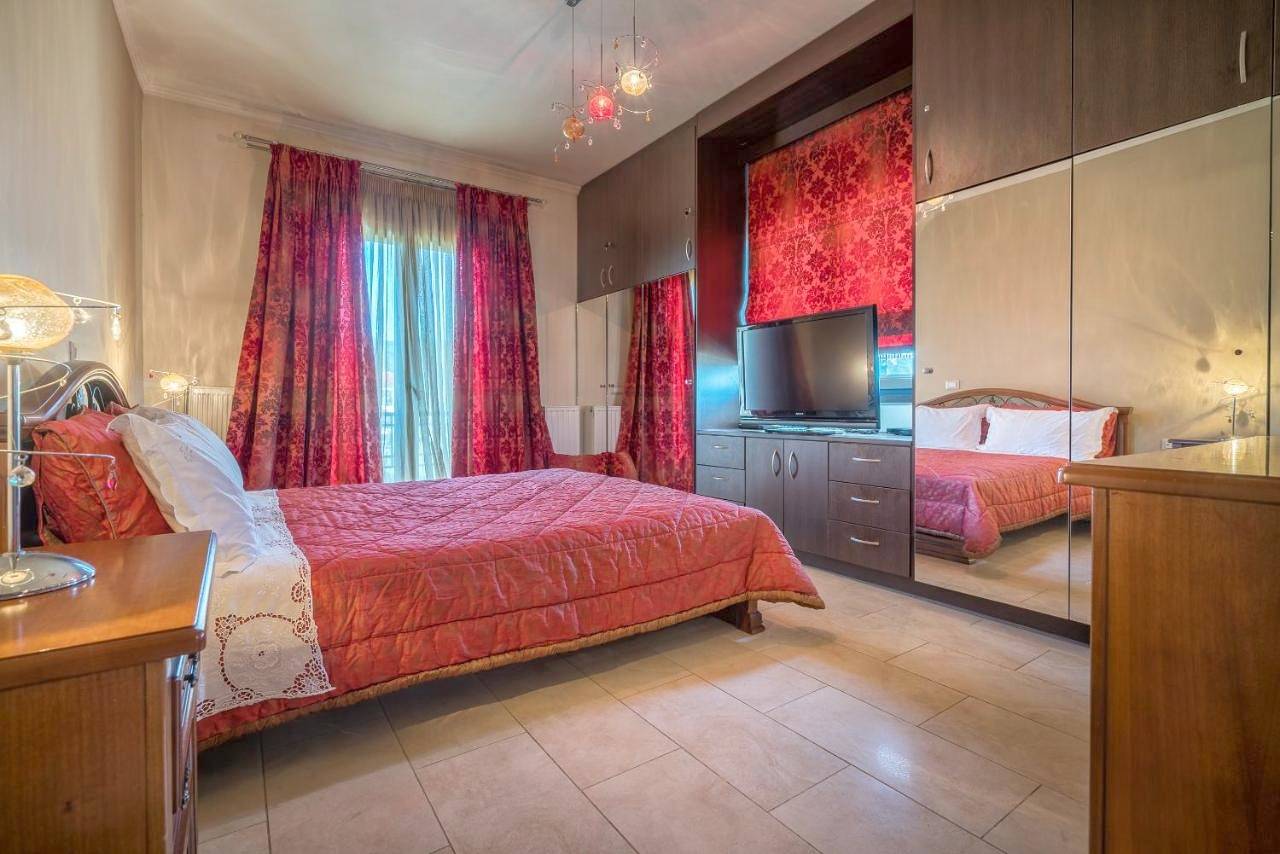 Seven-Bedroom House in Γαϊτάνι, Ζάκυνθο