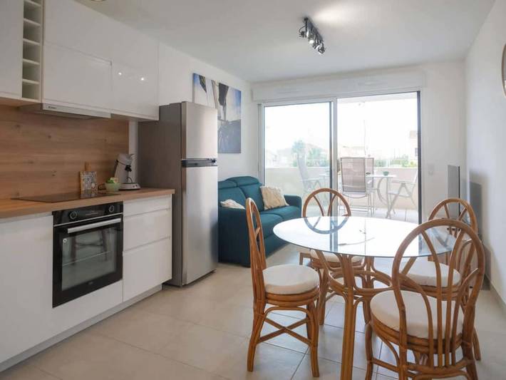 Gîte pour 4 personnes, avec balcon/terrasse, adapté aux familles dans Casino de Valras Plage - 3