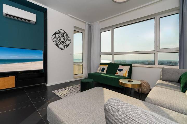 Apartament wakacyjny dla 4 osób, z Balkon i Taras oraz Ogród i Widok na jezioro w Burgas