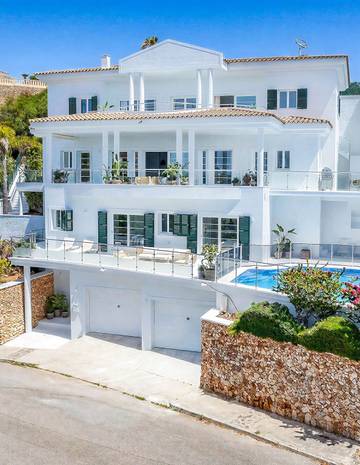 Villa in Cala Llonga (Menorca), Maó für 10 
