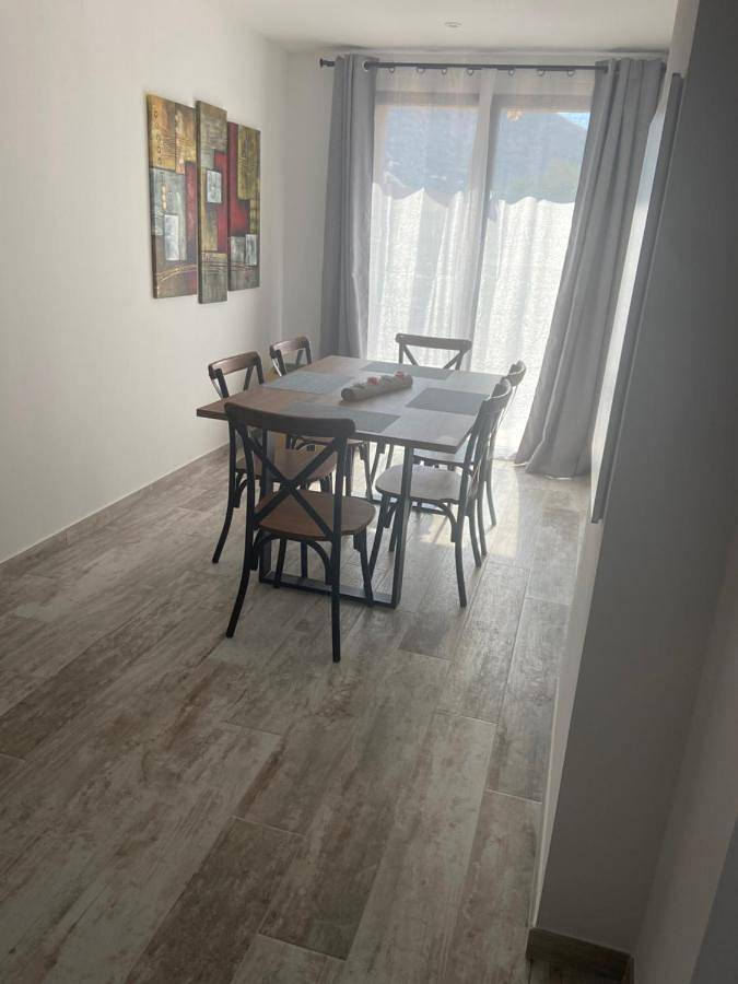 Appartement de vacances pour 4 personnes, avec terrasse, animaux acceptés