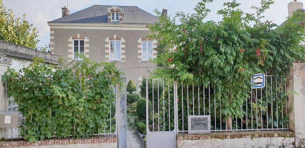 Chambre d’hôte pour 3 personnes, avec Terrasse et Jardin à Cordemais