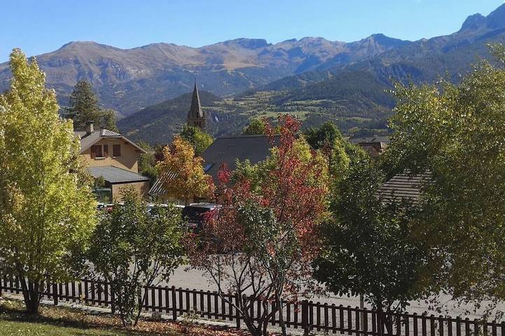 Chalet pour 8 personnes, avec balcon et jardin
