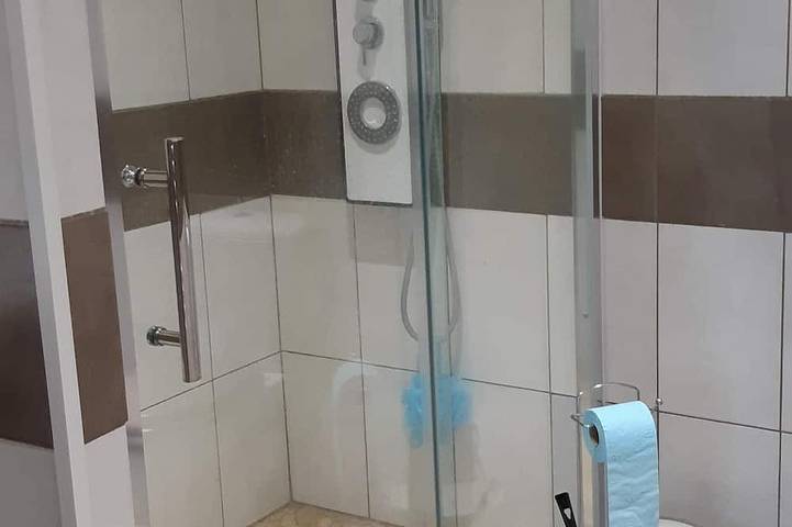 Gîte pour 4 personnes, avec terrasse ainsi que piscine et jardin à Villeneuve-lès-Maguelone - 4