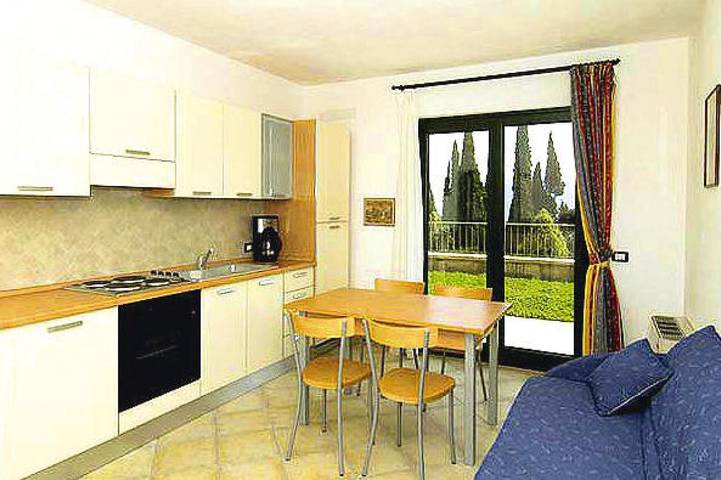 Ferienwohnung für 2 Personen, mit Balkon/Terrasse und Seeblick in Tremosine - 4