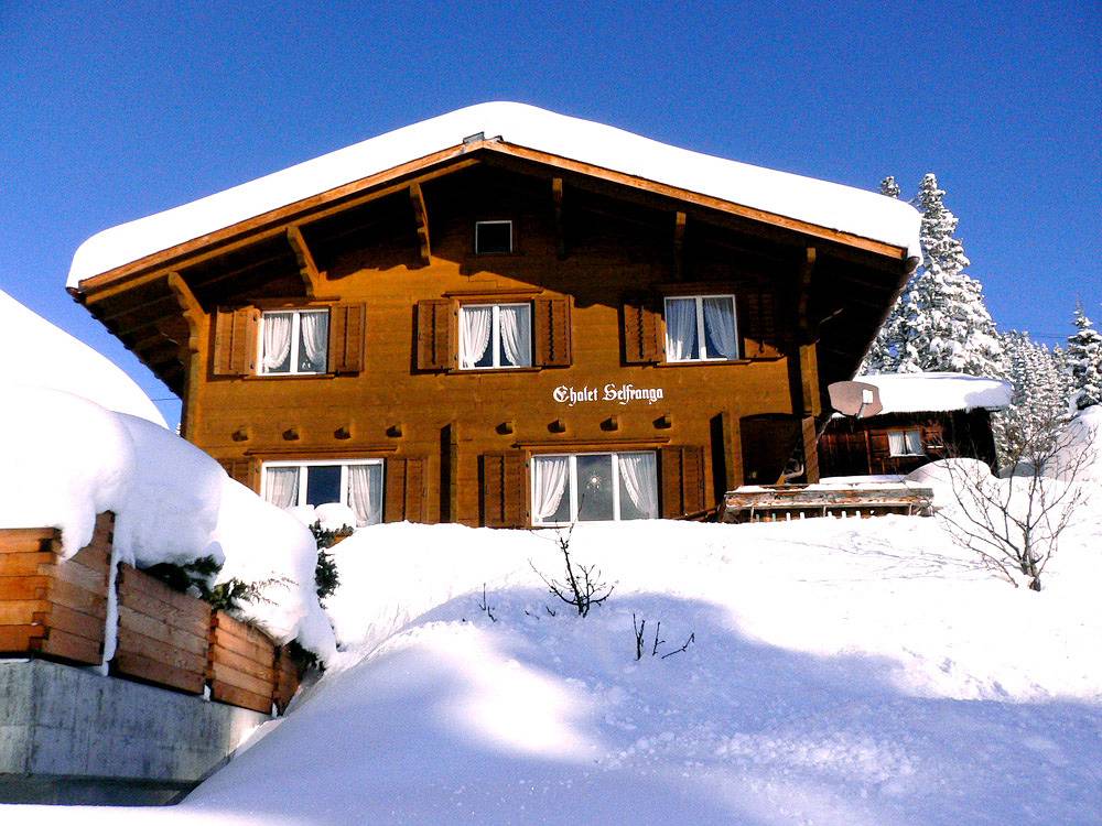 Ganze Ferienwohnung, Ferienwohnung Chalet Selfranga - 4.5-Zimmerwohnung für 6 Personen, 68qm in Luzein, Plessur Alpen