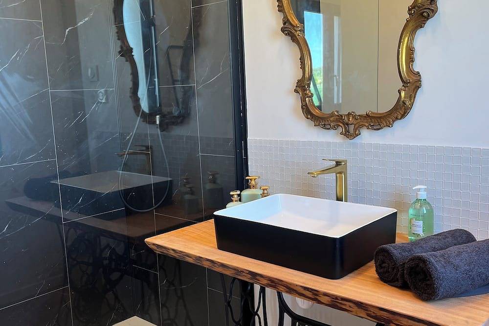 Chaleureuse et reposante, c’est ainsi qu’est définie la Placette ! in Marches, Région de Valence