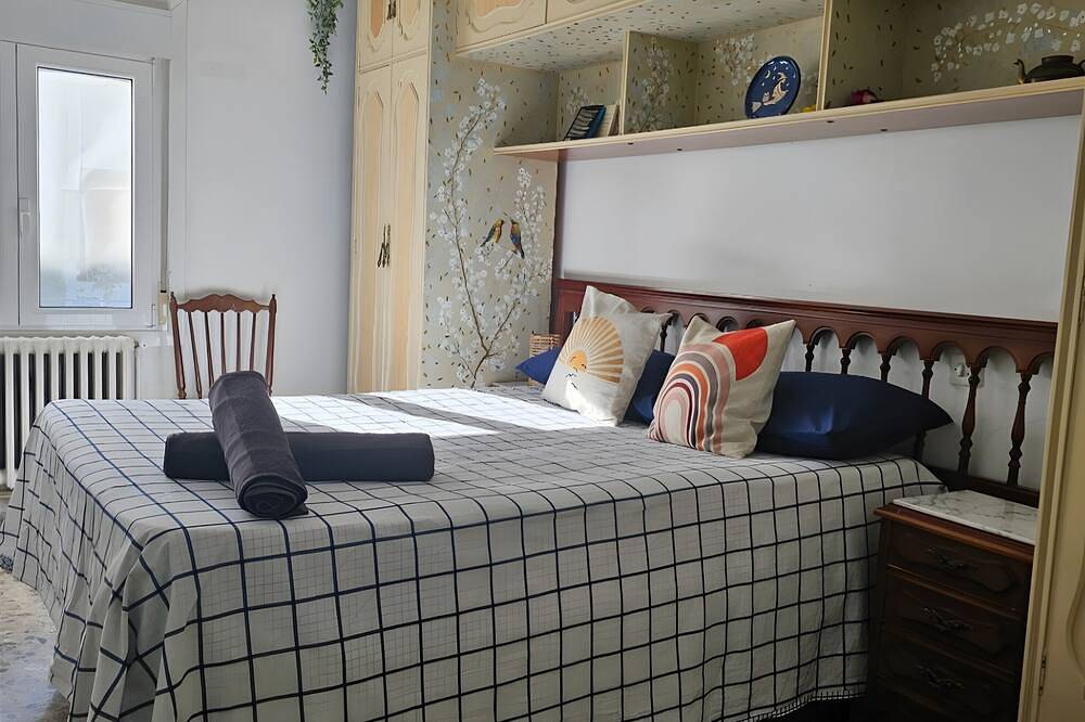 Casa Rural Amara Bardenas in Valtierra, Provincia de Navarra