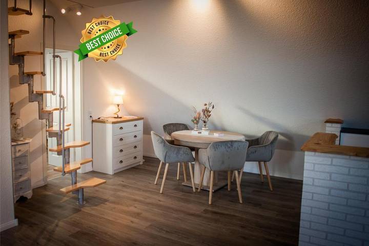 Ferienwohnung für 5 Personen, mit Balkon und Terrasse sowie Garten und Ausblick