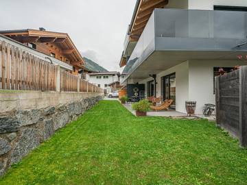 Ferienwohnung für 6 Personen, mit Garten und Sauna sowie Terrasse am Großglockner