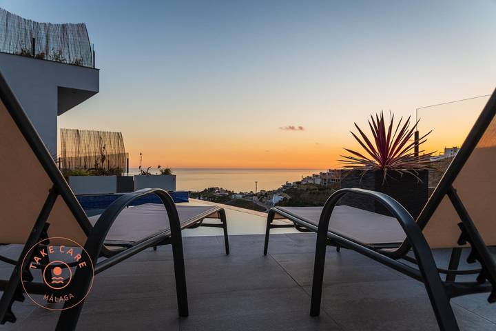Villa voor 8 personen, with tuin and whirlpool as well as sauna in Torrox Costa