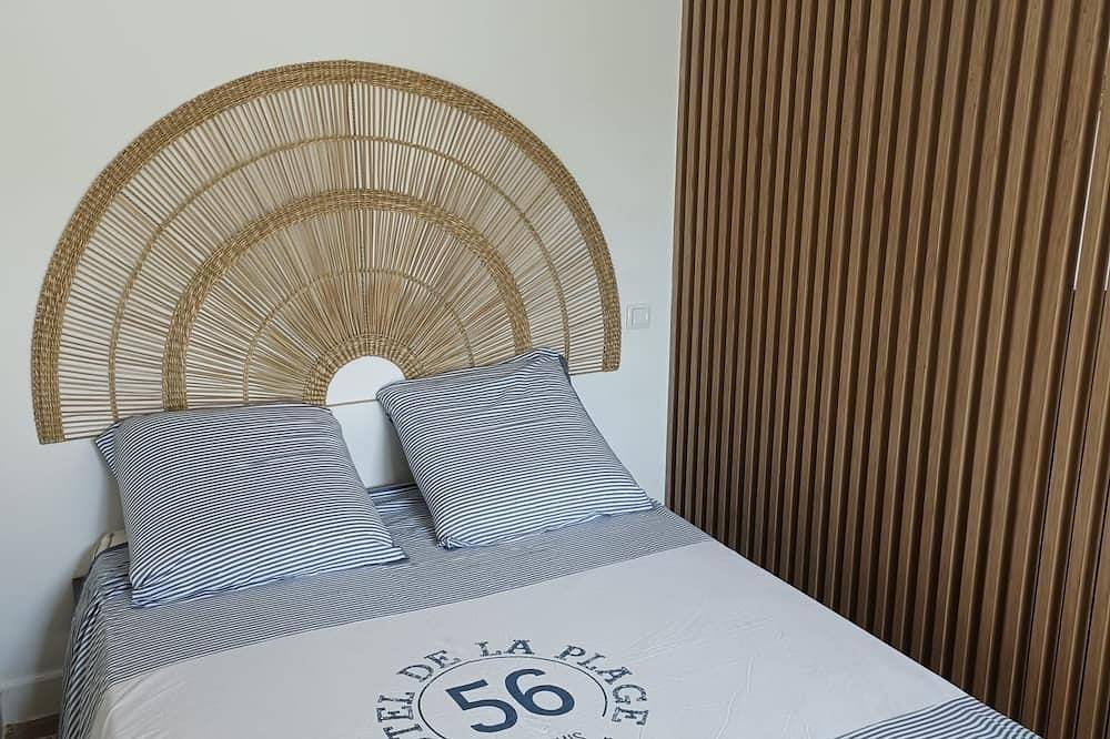 Appartement entier, Studio Matahari au calme - Proche mer - Proche Sablettes - 3 mn à pied de la mer in La Seyne-sur-Mer, Région de Toulon