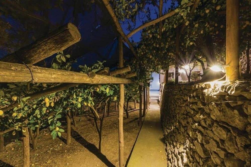 Villa Degli Ulivi Your ideal stay, outdoor spaces and enchanting sea view in Furore, Amalfiküste