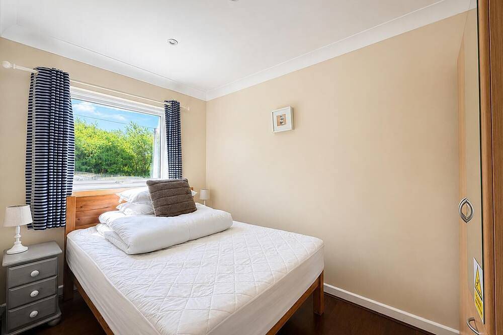 Chalet for hire at Rainbows End near a beautiful Norfolk beach in Broomholm, Norfolk Coast
