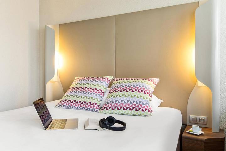 Hôtel pour 2 personnes, avec vue et jardin à Seyssins