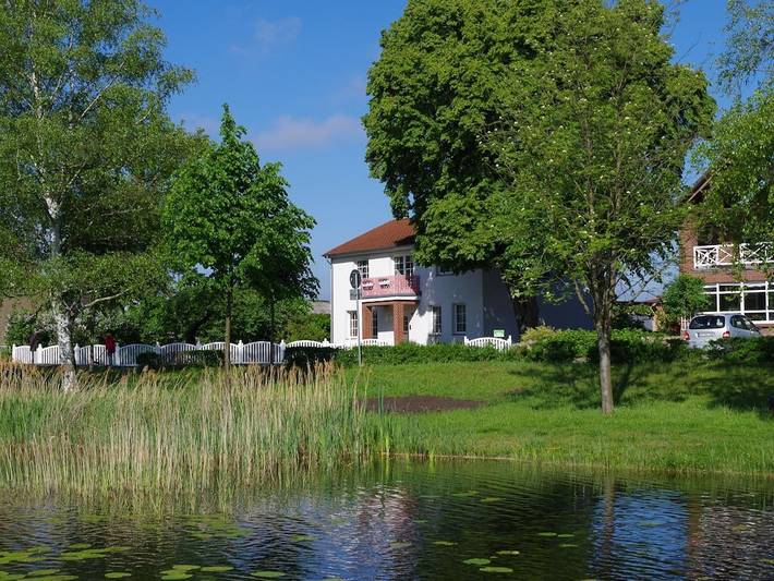 Ferienhaus für 2 Personen, mit Terrasse und Garten sowie Seeblick in Neustrelitz - 3
