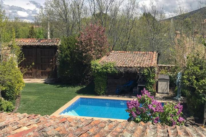 Casa rural para 10 personas, con jardín además de jacuzzi y piscina en Provincia de Segovia - 4