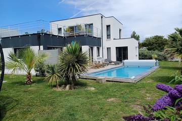 Location de vacances pour 6 personnes, avec jardin, animaux acceptés dans Plage Pors Carn