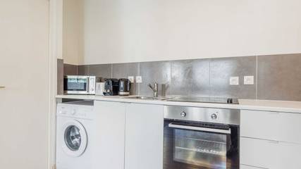Appartement De Vacances pour 4 Personnes dans Levallois-Perret, Hauts-de-Seine, Photo 4